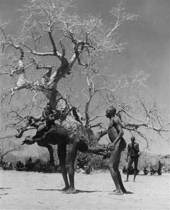 GEORGE RODGER (1908-1995) A pair of images depicting the Kau-Nyaro Bracelet Fight.